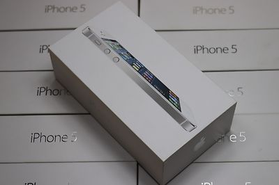Apple iPhone 5 Original Packaging Box Original Packaging Empty Packaging EU Colour White Box