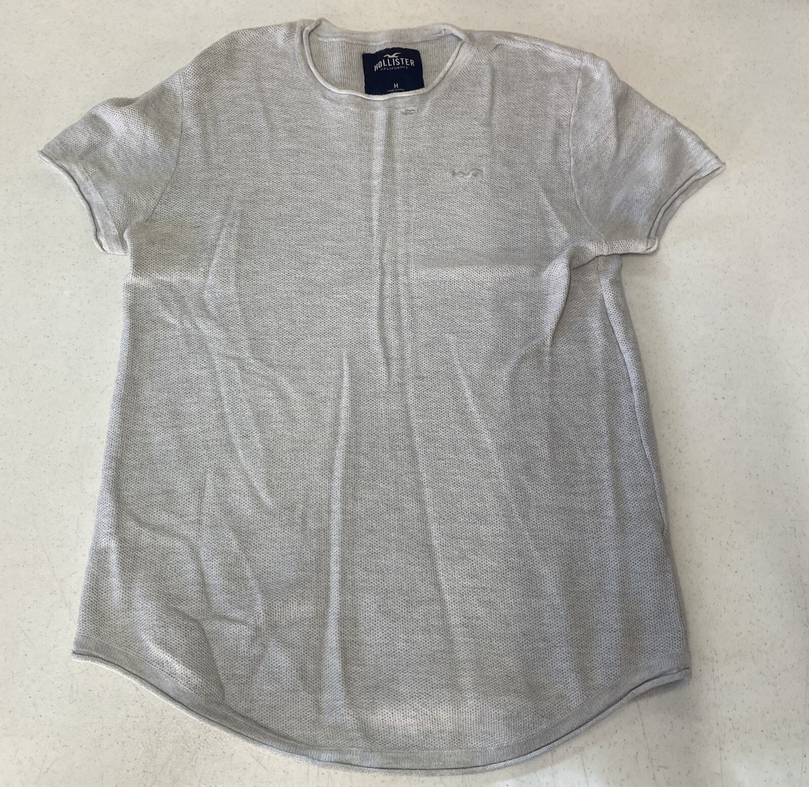 Hollister Men T-Shirt Medium Gray Tight Knit Short Sleeve Crew Neck