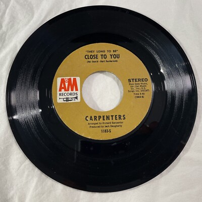 Carpenters - Close To You/I Kept On Loving You - 45 RPM 7  Record VG