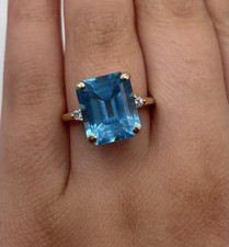 14k Solid Yellow Gold Blue Topaz And Diamond Ring Size 6.5