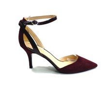 SS1378 EUC Marc Fisher Suede Sandals size 8M