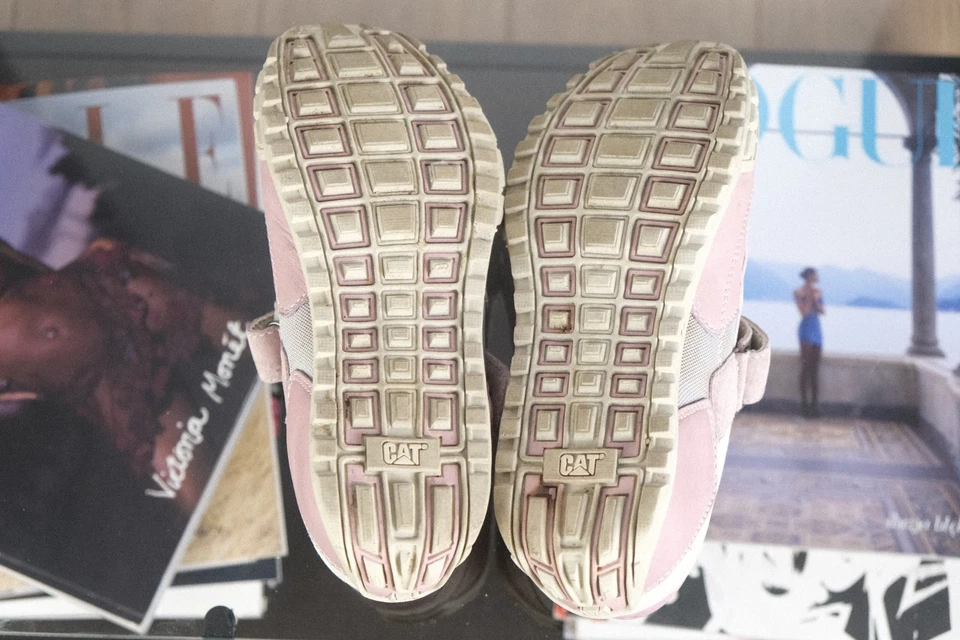 Trendy Pink CAT Mary Jane Ballet Flats – Size 39 (Wide Fit) - Image 4 of 4