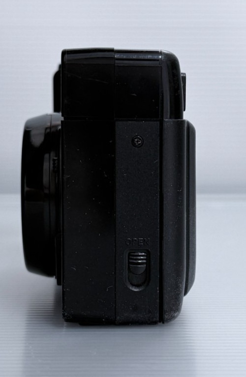 Canon Autoboy 2 Quartz Date 35mm AF Camera - Untested AS-IS JAPAN