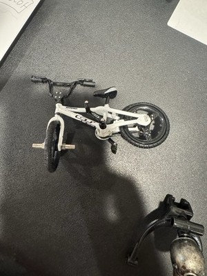 Tech Deck Flick Trix BMX Finger Bike White