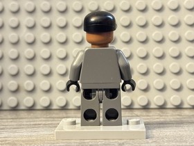 LEGO Batman Minifigure Arkham Asylum Guard 7785 bat019 Light Brown Version 2006