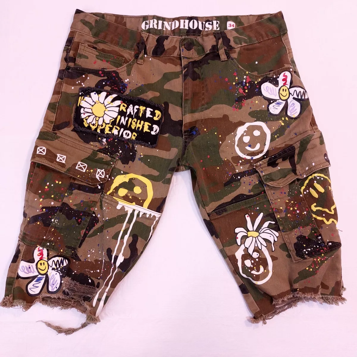 Grindhouse Cargo Shorts Mens 34 Camo Graffiti Paint Splatter Snap Distressed EUC