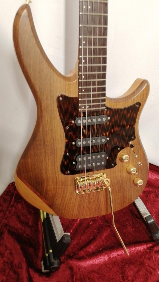 VARITA CUSTOM GUITAR WEDGE Electric Guitar #29784 | eBay VARITA CUSTOM GUITAR WEDGE Electric Guitar #29784 | eBay
