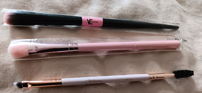 Beauty Creations RC19 MOTD YC Collection Makeup Brush Set Lot Pink Black Gold