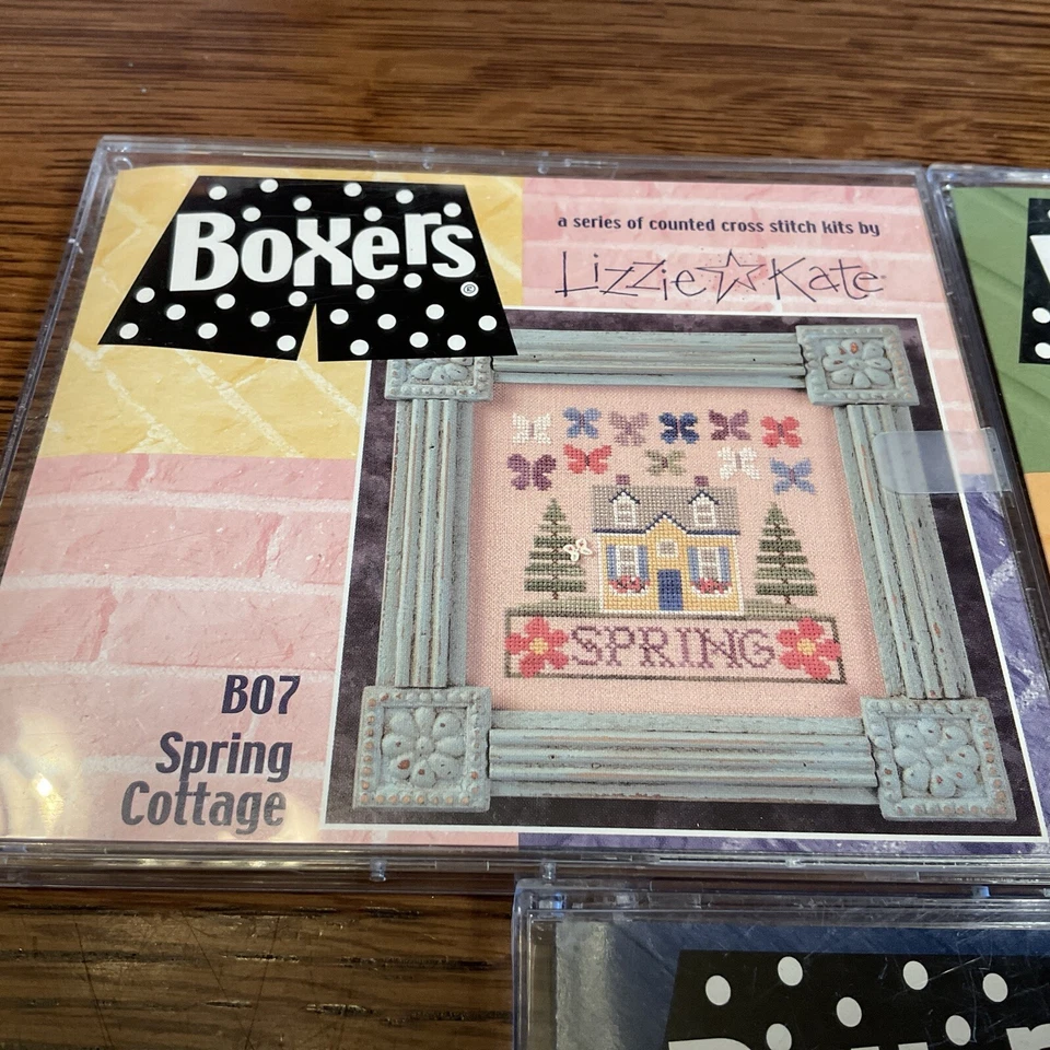 Lot Of 3 Only OOP Lizzie Kate Boxers - Autumn, , Spring and Winter Cottage. - Image 3 of 4