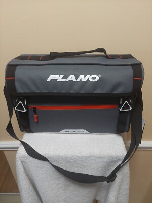 3700 weekend series softsider tackle bag Series™ The Softsider was developed for the angler that wants to stay compact Plano Weekend Softside Tackle Bag