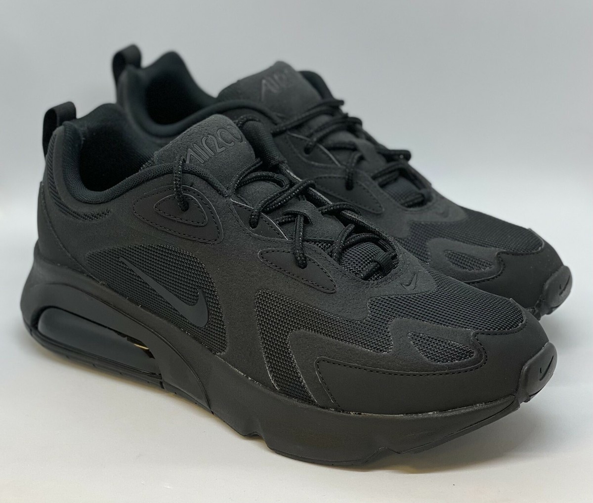 Nike Mens Air Max 200 Shoes *Sizes 9, 11,
