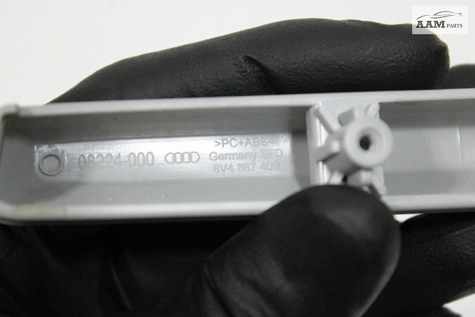 2017-2020 AUDI A3 QUATTRO FRONT LEFT DRIVER SIDE DOOR PANEL TRIM MOLDING OEM - Image 4 of 4