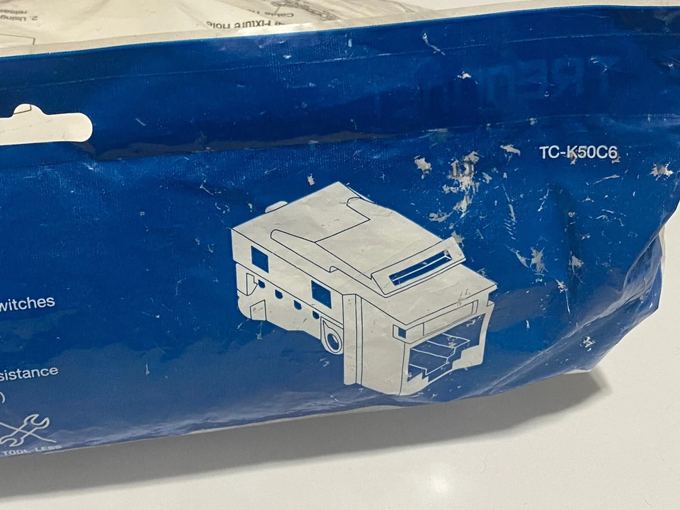 TRENDnet Kat6 Keystone Jack – 50er-Pack, 90° Winkelanschlussdesign, Farbcodierte - Image 2 of 4