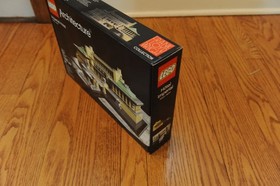 LEGO Imperial Hotel -  21017 New