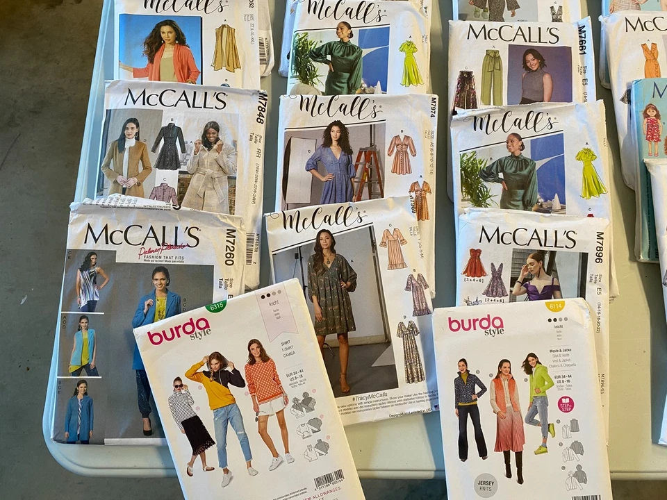 Sewing Patterns lot of 50+ UNCUT Patterns McCall's Burda Vogue Simplicity + - Image 3 of 4