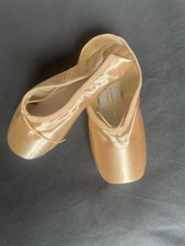 Bloch Ballet Point shoes 6 3Y SO100