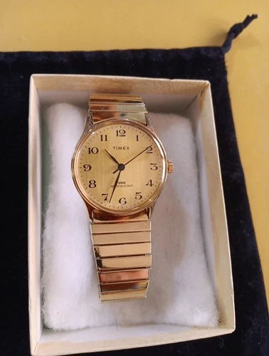 Vintage Gold Timex Men’s Watch Water Resistant Wind up  NEW No Box