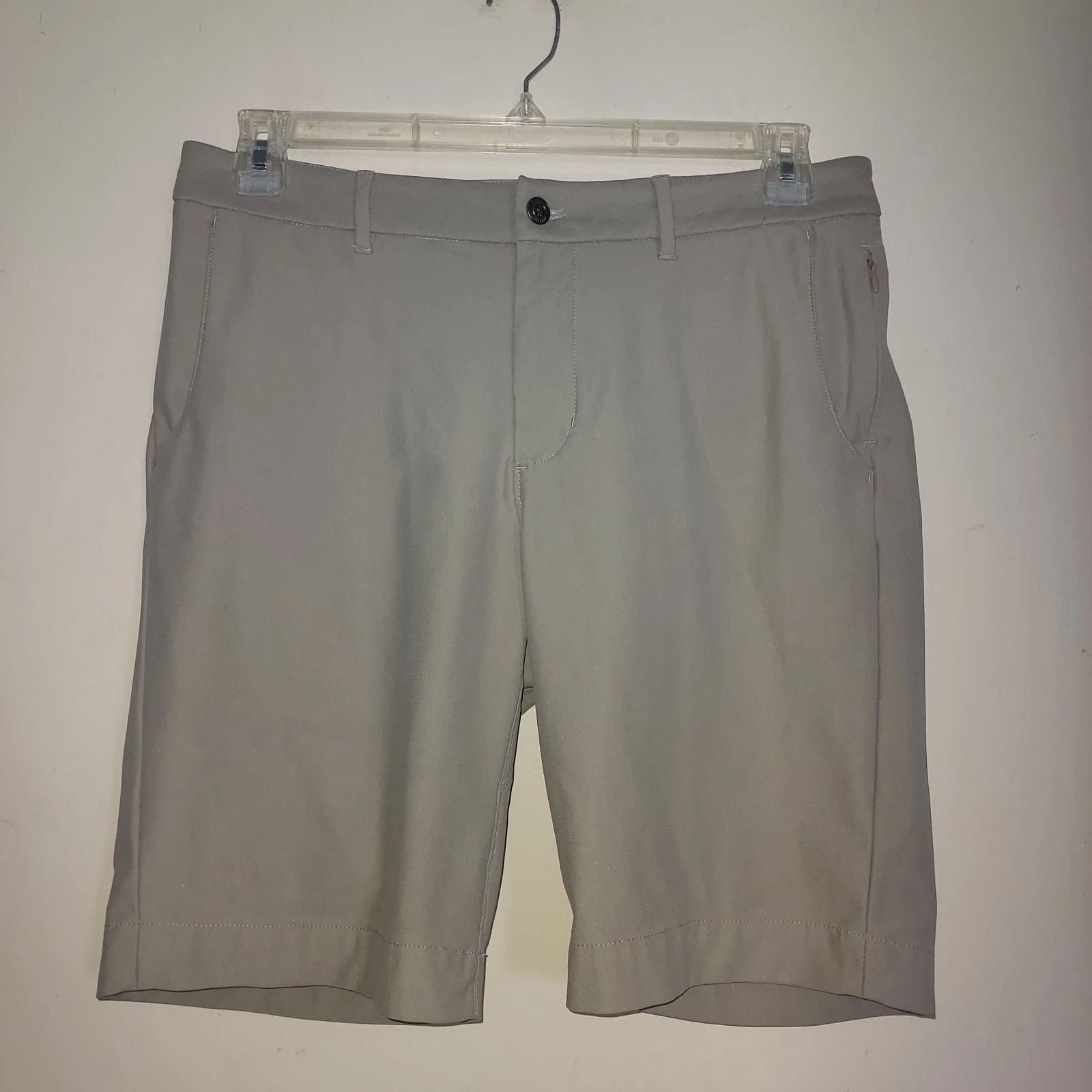 Johnnie-O Golf Shorts Men's 32 Prep-Formance Button Zipper Khaki JMSH1700