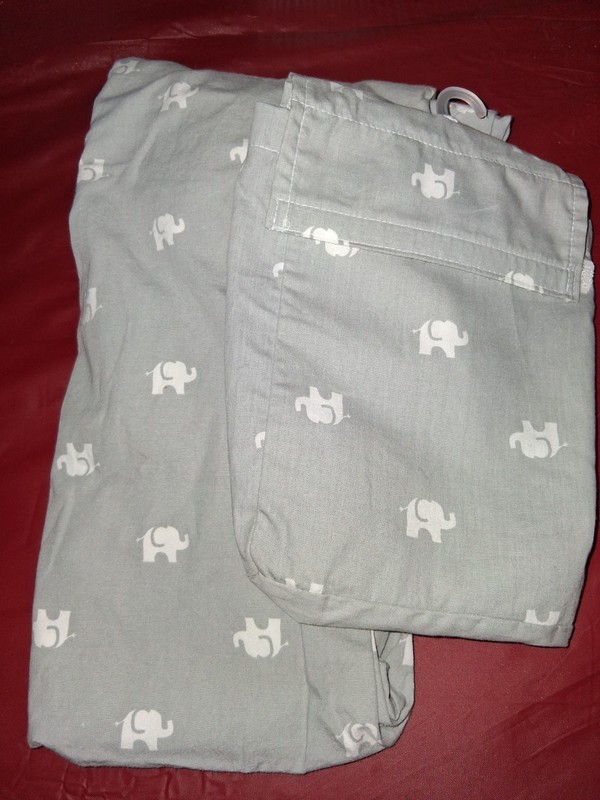 Gray & White Elephants Fitted Standard Crib Sheet and Pouch