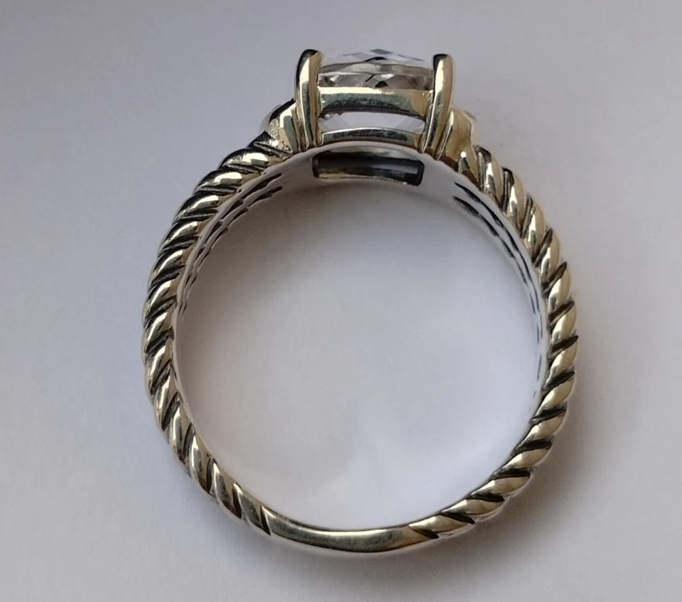 Anillo David Yurman Pequeño Wheaton con Topacio Blanco y Diamante Talla 9.5 Foto 3 de 4