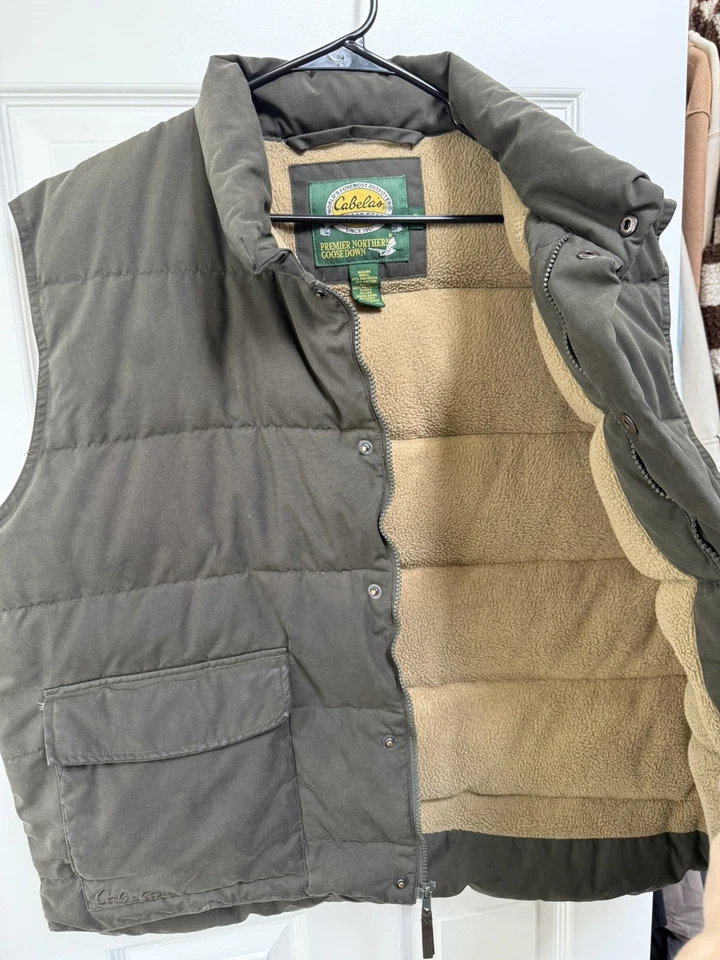Cabela's Premium Goose Down Puffer Vest Mens XL Olive Green Outdoor Layering - Image 3 of 4