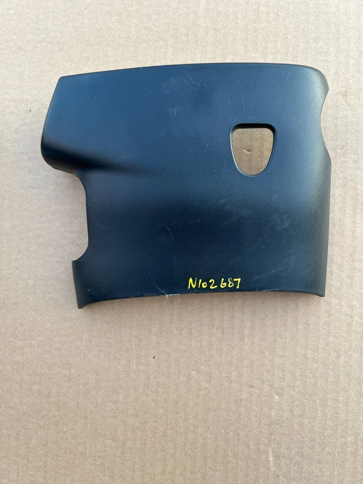 Chevrolet Express 3500 2019 furgoneta columna de dirección cubierta moldura OEM Foto 3 de 4