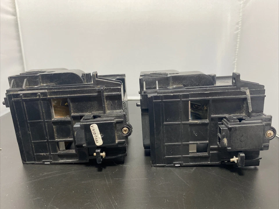 Lote de 2 lámparas para proyector genéricas PPS-GF NP06LP Foto 2 de 4