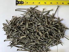 Deckfast -#8x2"in  Epoxy Coated Deck Screws square drive,275-pc green