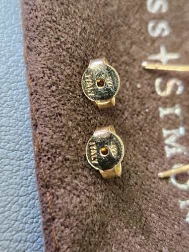 Ross Simons 14k Yellow Gold Post Murano Gold Flake earrings - Picture 5 of 6