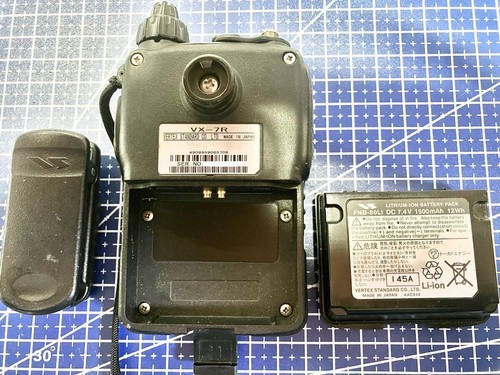 YAESU VX-7R Standard Handheld Transceiver BLACK 51/145/433MHz 5W Modified - Zdjęcie 2 z 4