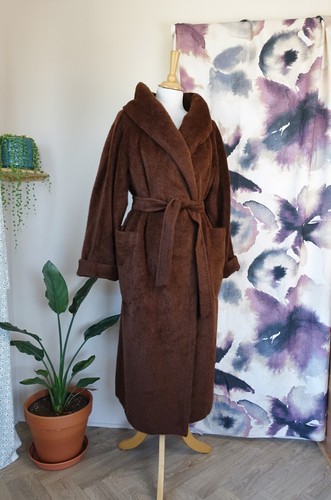 MAX MARA Italy Brown Alpaca & Virgin Wool belted long fur coat size UK 12 - Picture 5 of 17