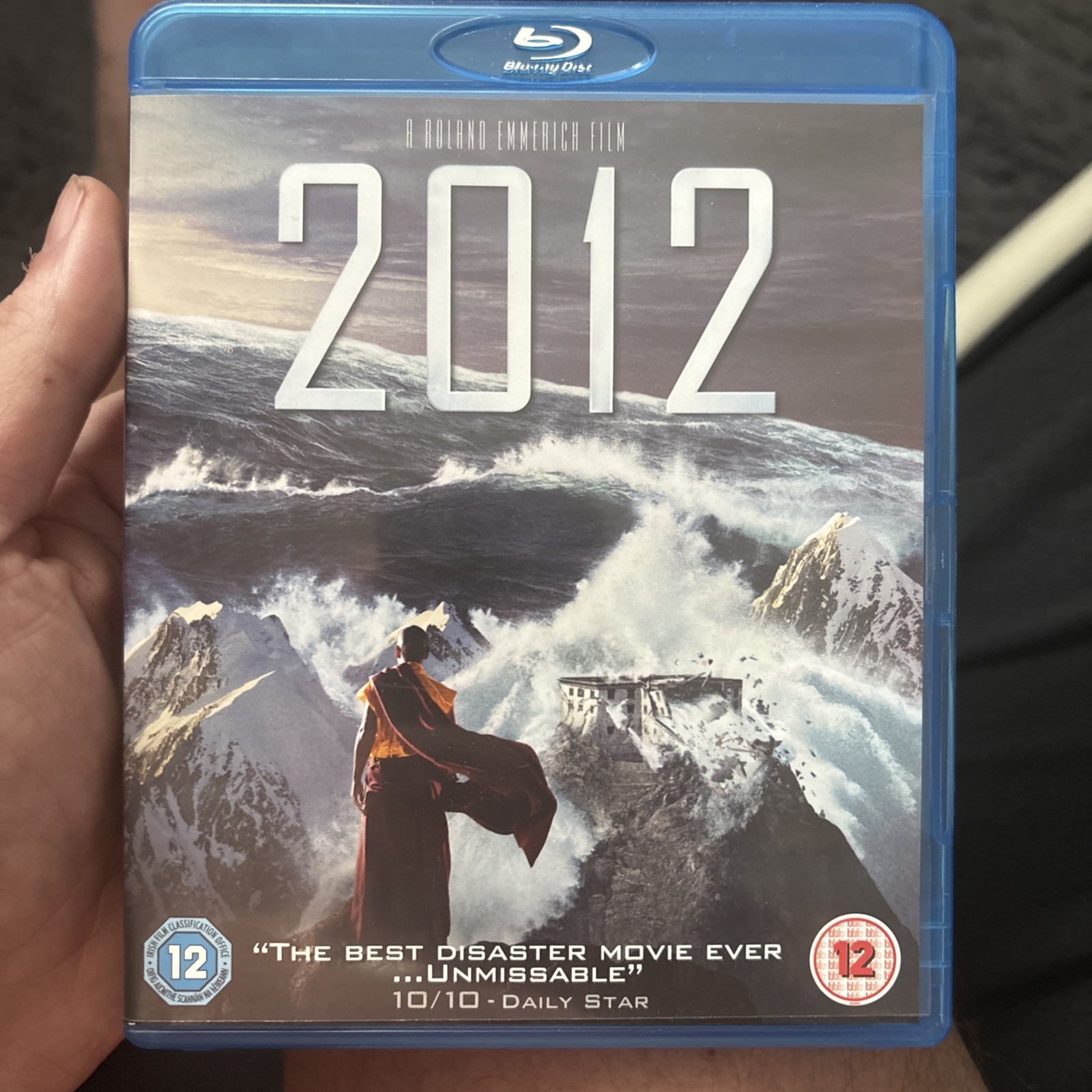 2012 (Blu-ray, 2010)