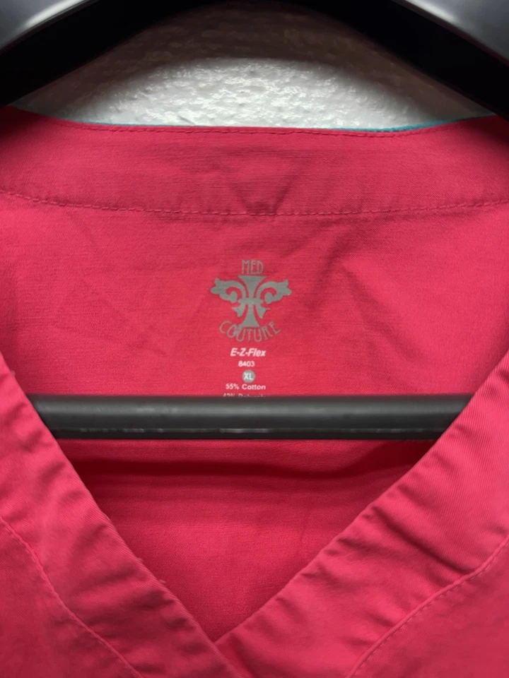 Lot of 3  Womens Medical (Sb / crocs / Med Co)  Scrub Tops Sz Xl - Image 4 of 4