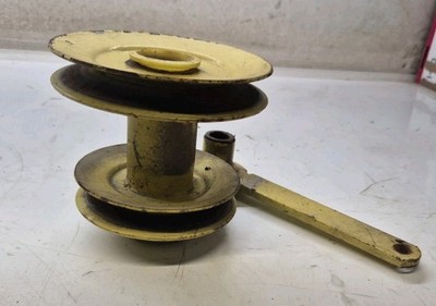 Oem John Deeere 38'' Deck Drive Pulley Arm AM103501 Am107502165 111 180 175  240 