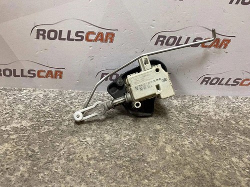 Tailgate boot lock motor