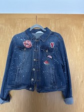 Untold Damen Jeansjacke blau kurz + Patches/A...