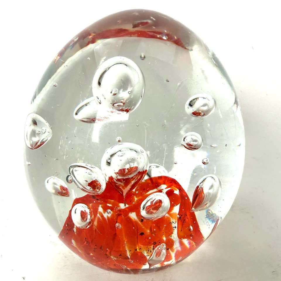 "Pisapapeles MCM Art Glass grandes burbujas controladas ovaladas rojo brillante 3,5"" de alto" Foto 2 de 4