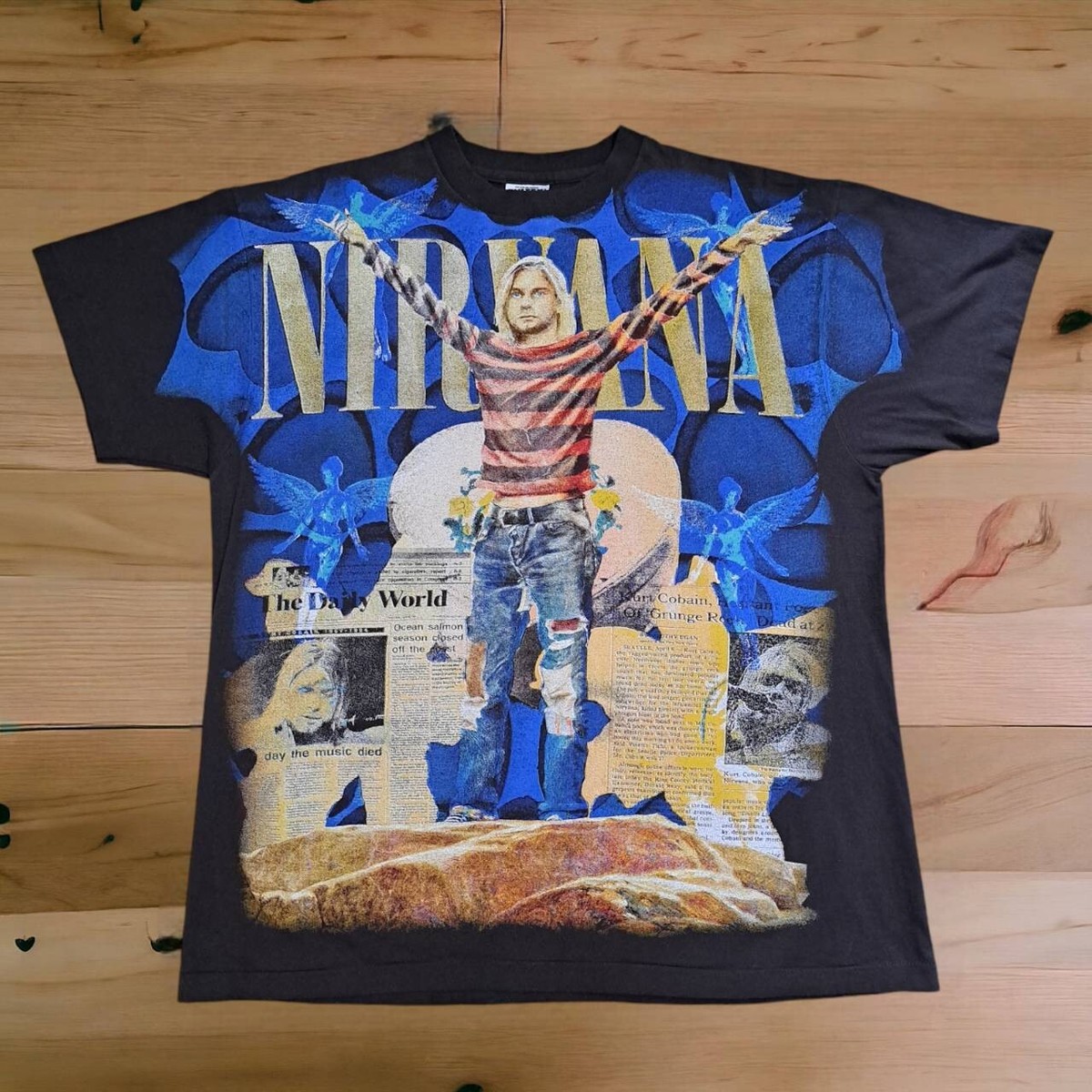 Nirvana t shirt vintage style Kurt Cobain Over Print size XL Nirvana t shirt vintage style Kurt Cobain Over Print size XL