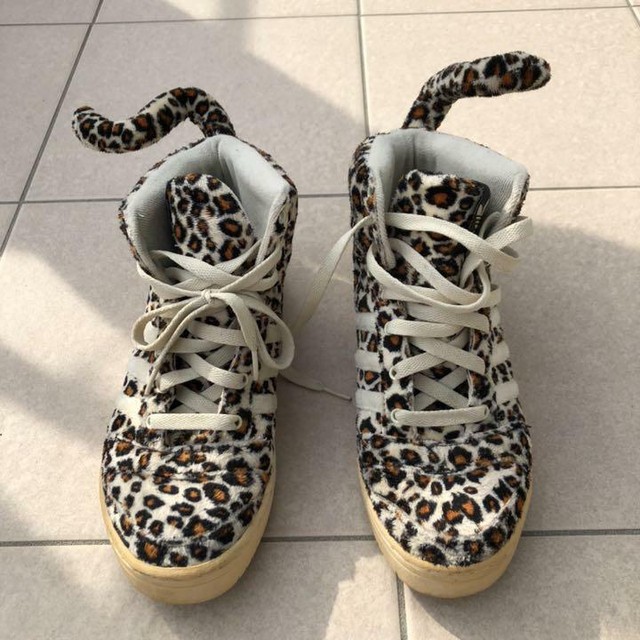 jeremy scott adidas leopard