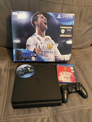 Sony PlayStation 4 Slim 1TB Spielkonsole mit Dualshock Controller - Schwarz