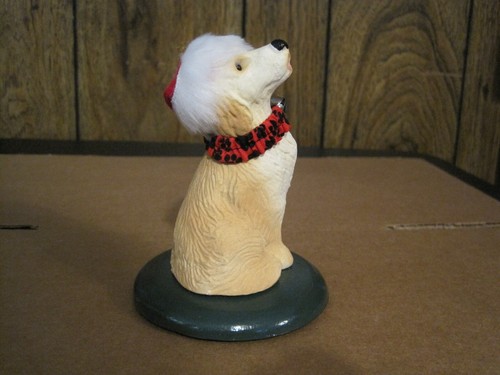 FIGURA DE 4"" DE CAROLERS GOLDEN RETRIEVER 2023 CON SOMBRERO DE SANTA NAVIDAD - Imagen 6 de 17