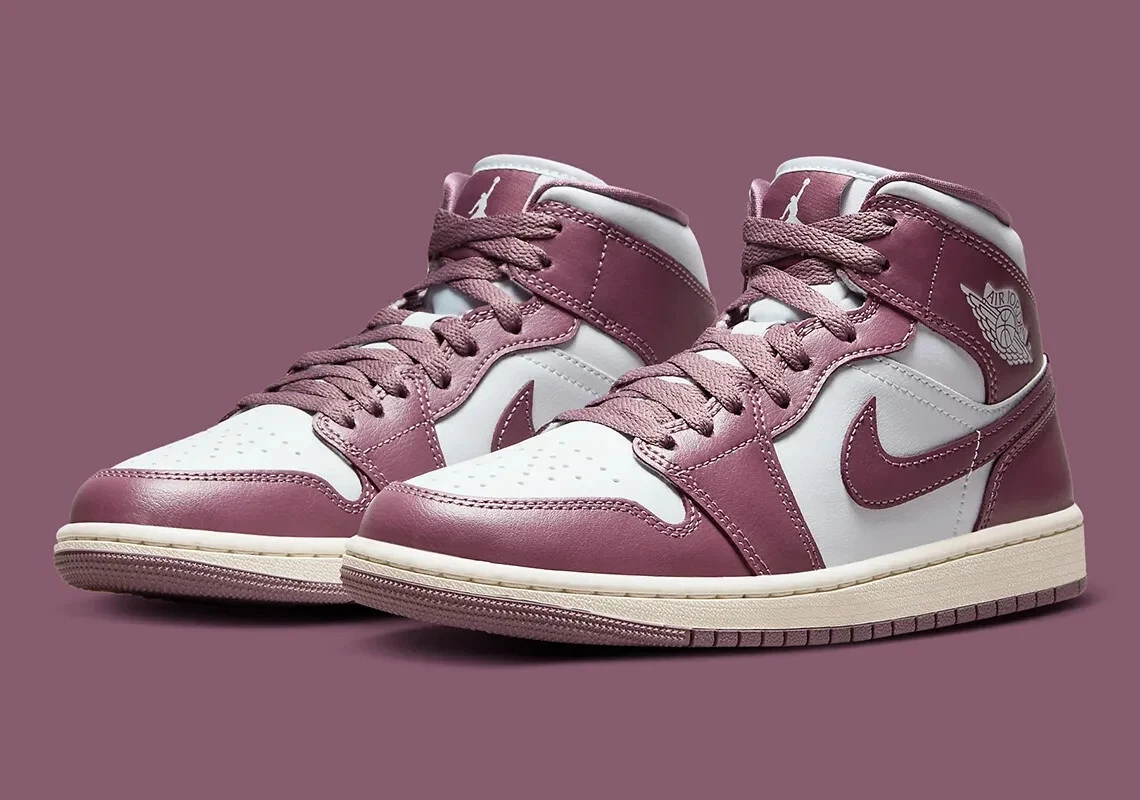 Platinum 1s jordans clearance