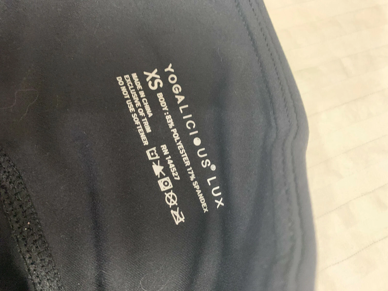 yogalicious lux athletic capris leggings