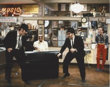MURPHY DUNNE SIGNED 'THE BLUES BROTHERS' 8x10 MOVIE PHOTO w/COA ACTOR MURPH