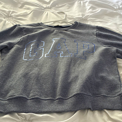 Gap Women s Logo Crewneck Fleece Pullover Sweatshirt Cotton Blend Gray S