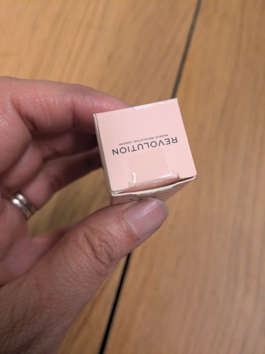 2020 Friends x Revolution Rachel Lipstick Soft Mauve 3.5g 0.12oz BNIB Limited Ed - Picture 7 of 17