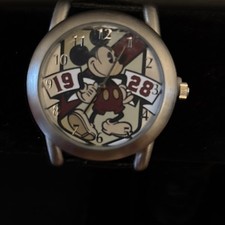 Disney Parks Limited Release 1928 Mickey Mouse Watch NEW BATTERY NEVER WORN