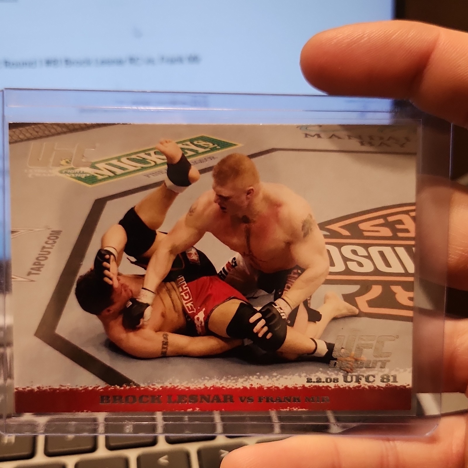 Topps 2009 UFC Round 1 UFC 81 Brock Lesnar vs Frank Mir #81 Trading Card