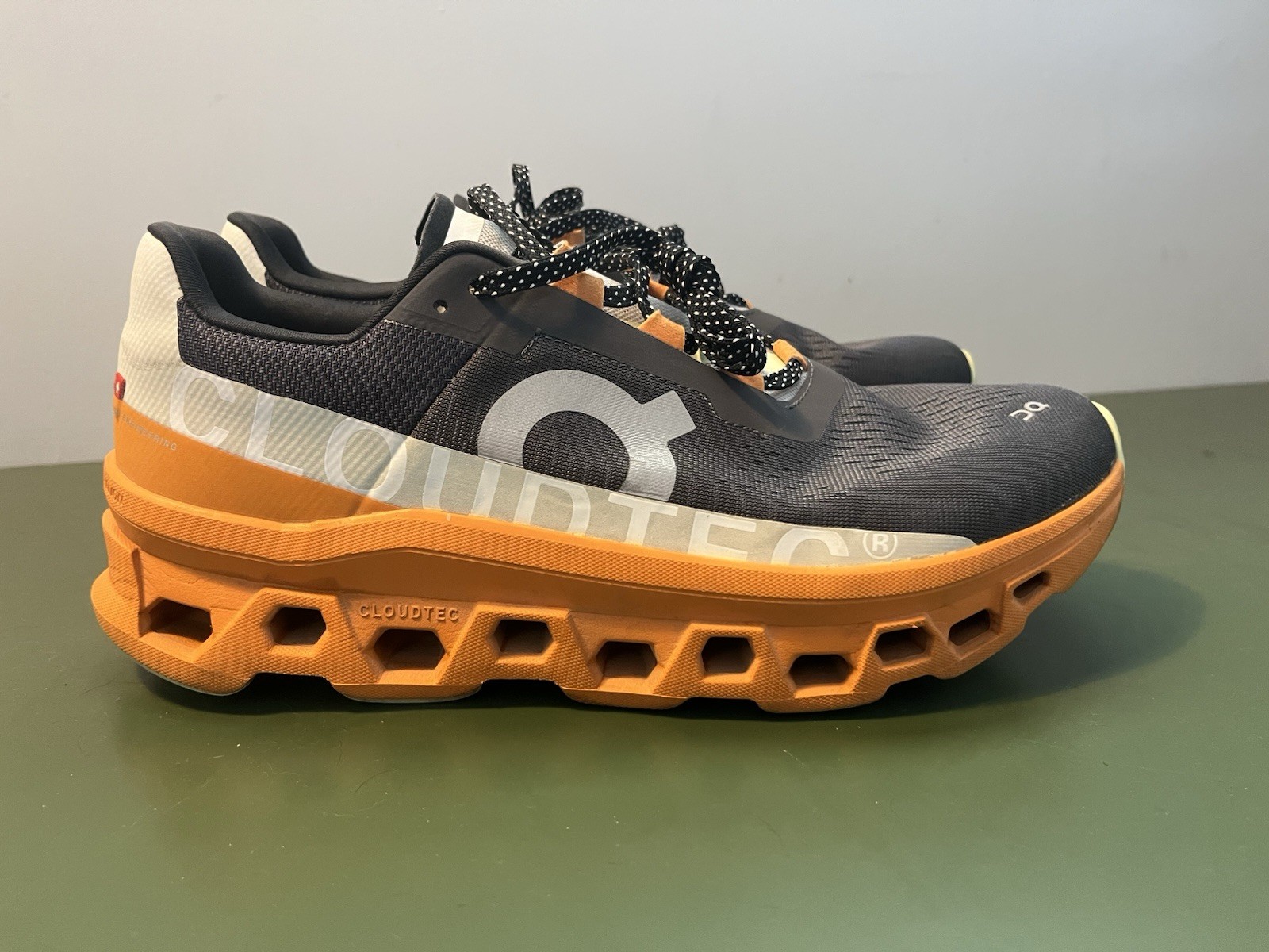 On Cloud Cloudmonster Eclipse Turmeric Men’s Runn… - image 1