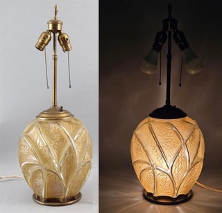 c1930s Antique Art Deco PHOENIX CONSOLIDATED Yellow Wash Art Glass Table Lamp